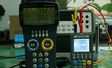 Supmea signal generator VS Beamex MC6 signal calibrator